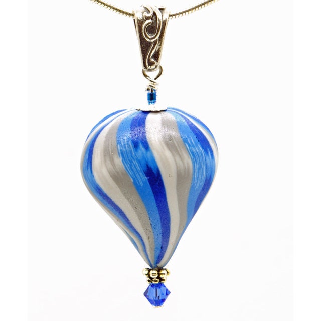 Bon Voyage! | Hot Air Balloon Necklace | Whimsical Charm Jewelry –  Enchanted Leaves